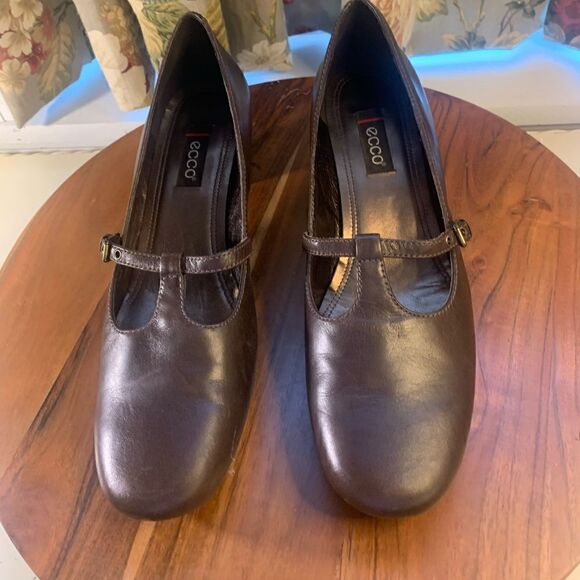Womens Ecco chunky heel. Inv 5290c - Picture 1 of 6
